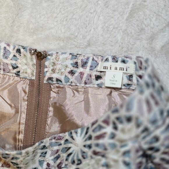 Mi ami Metallic Brocade Mini Skirt Women's Small - Geometric Jacquard High Waist - Picture 4 of 16
